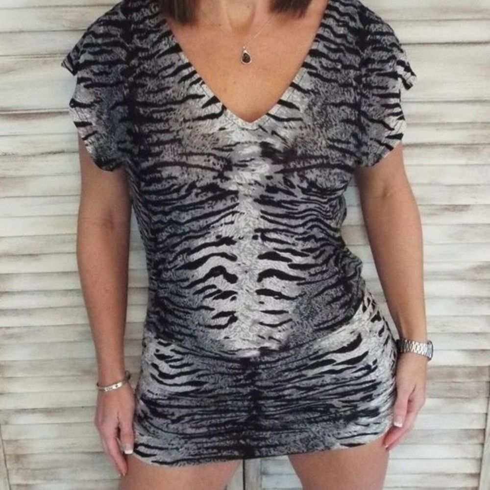 Day Night Medium Tiger Print Bodycon Dress NWT